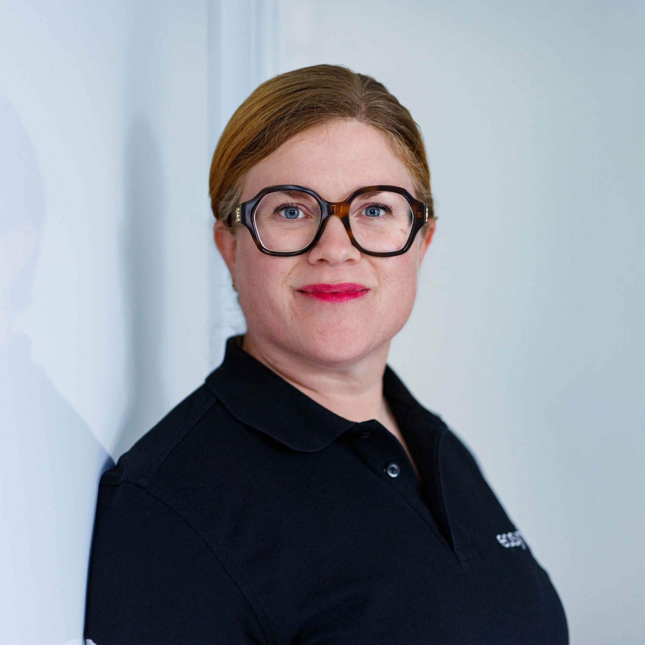 20260825_em_Bild_Eva Quadrat Profilbild Eva Maria Hauswald. Eva ist ein Teil der zweiköpfigen Geschäftsführung der easymize GmbH.