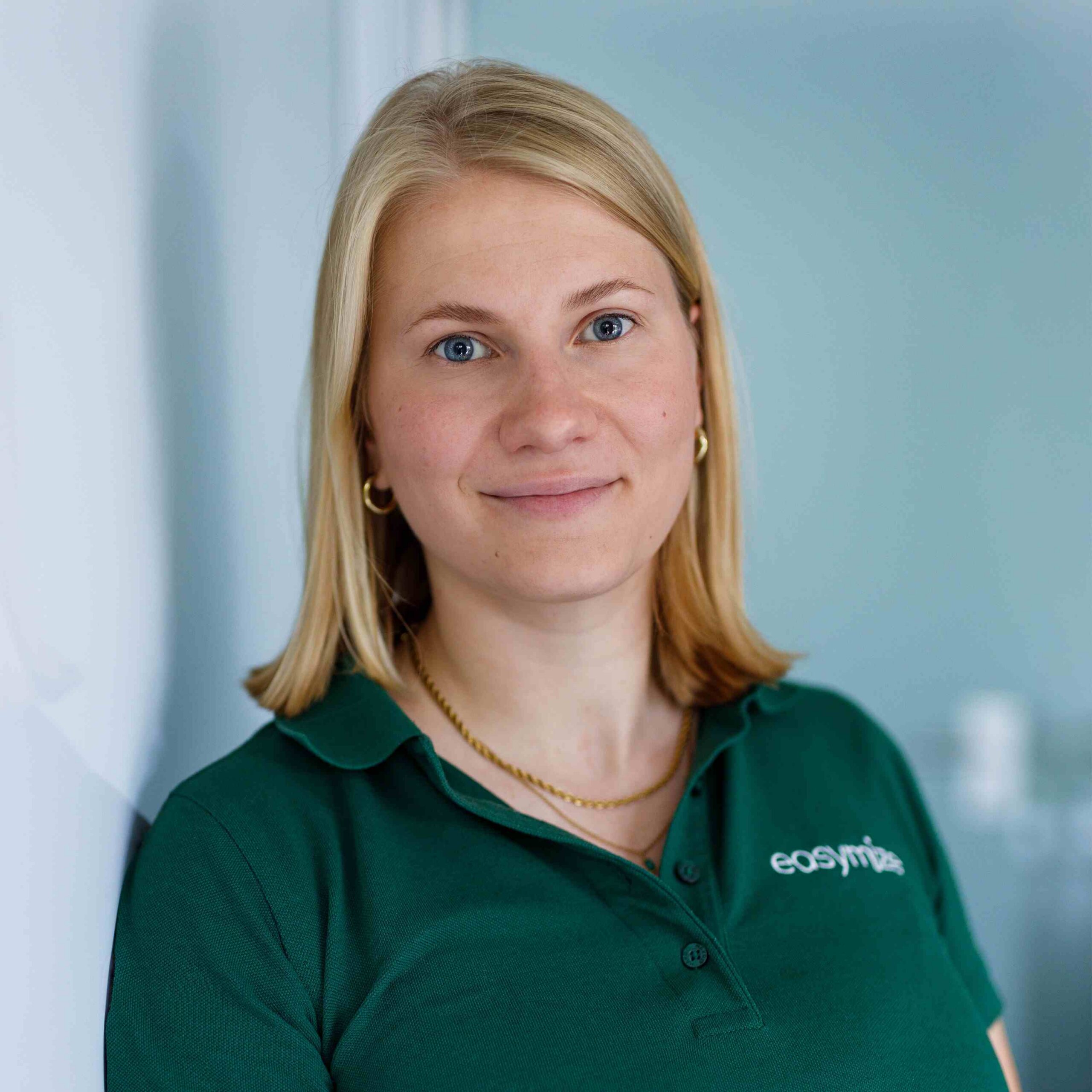 20260825_em_Bild_Isabel Quadrat Profilbild Isabel Steinke. Isabel ist bei easymize für das Marketing zuständig.