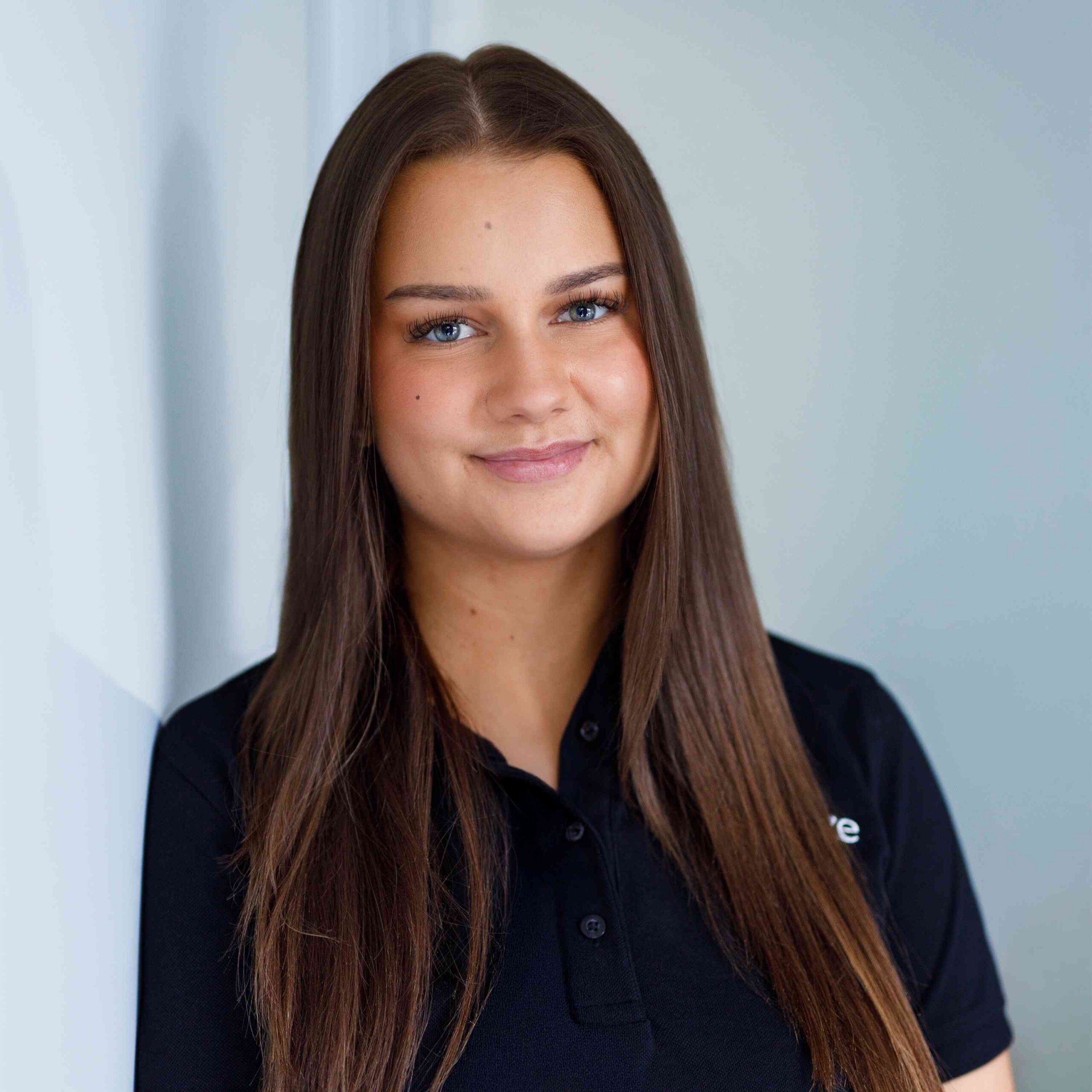 20260825_em_Bild_Isabella Quadrat Profilbild Isabella Weber. Isabella ist Teil des Experten-Teams der Bremische Volksbank Weser-Wümme eG.